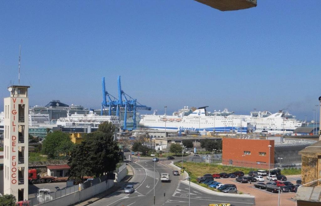 Hotel Traghetto Civitavecchia Luaran gambar