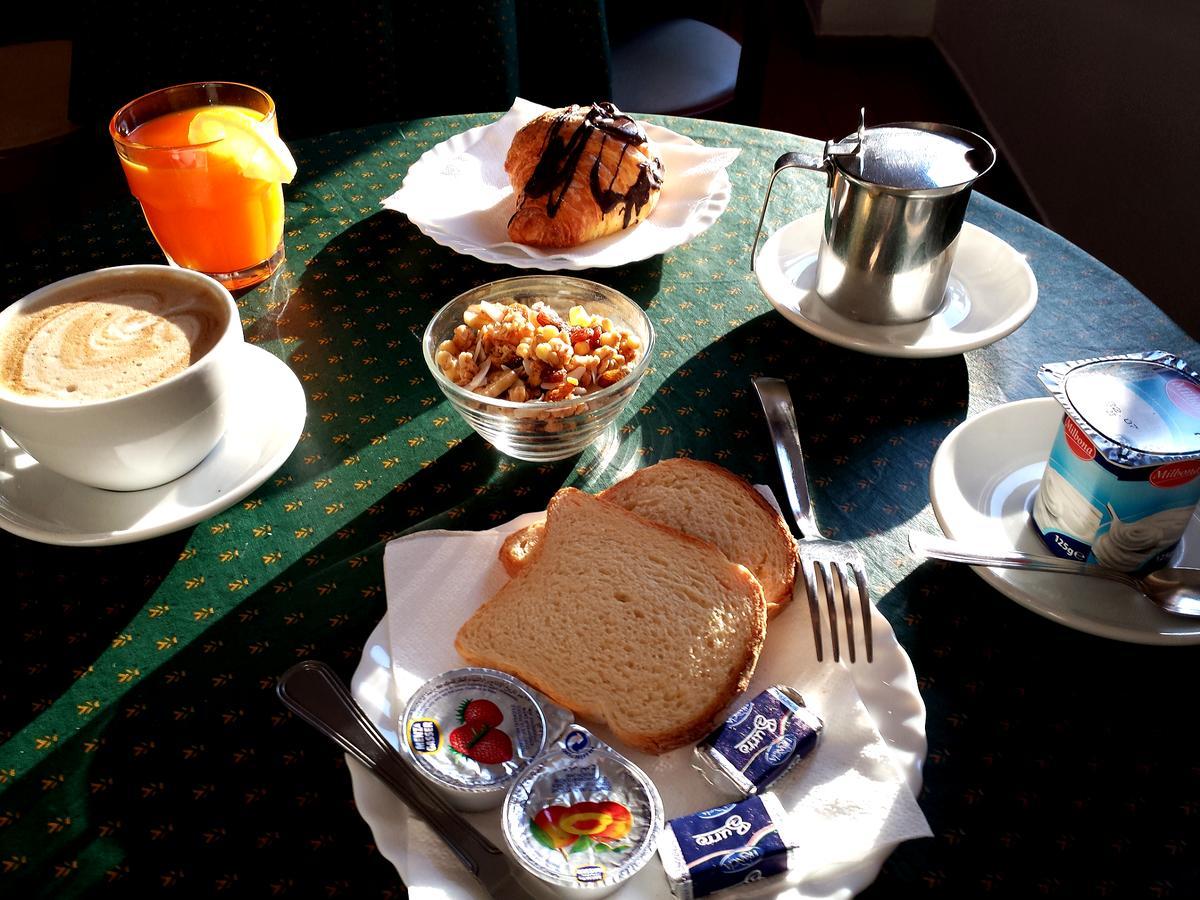 Hotel Traghetto Civitavecchia Luaran gambar